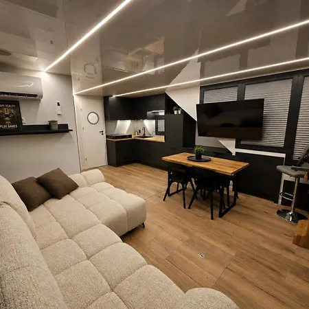 Houseboat Warszawa - Zegrze Botel