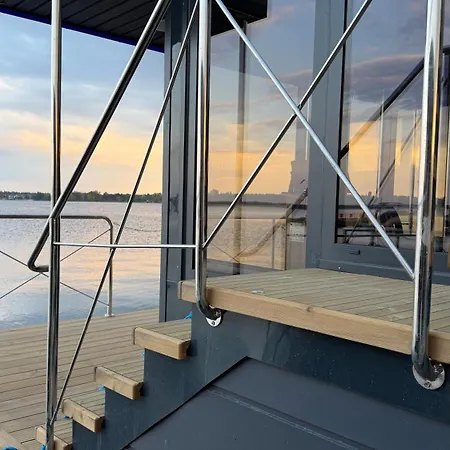 Houseboat Warszawa - Zegrze *